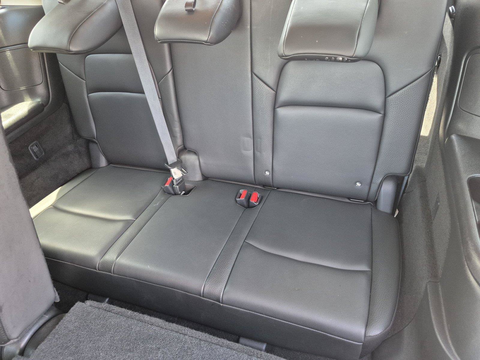 Used 2025 Nissan Pathfinder SL AWD/4WD image 29
