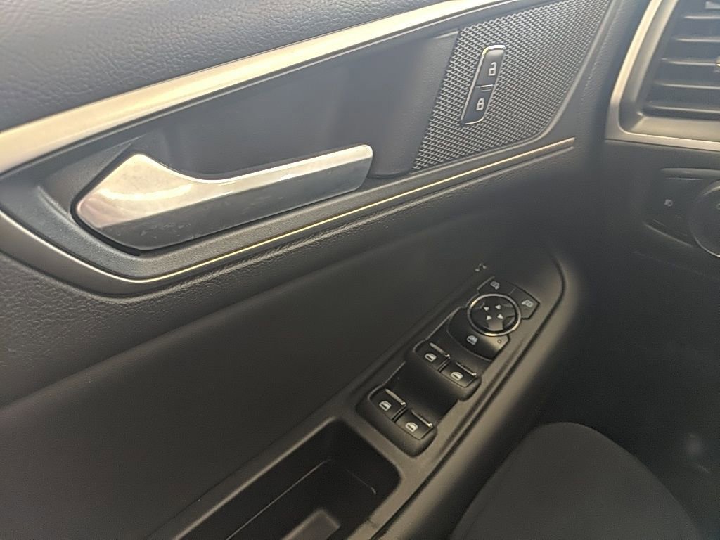 Certified 2024 Ford Edge SEL w/ Convenience Package image 27