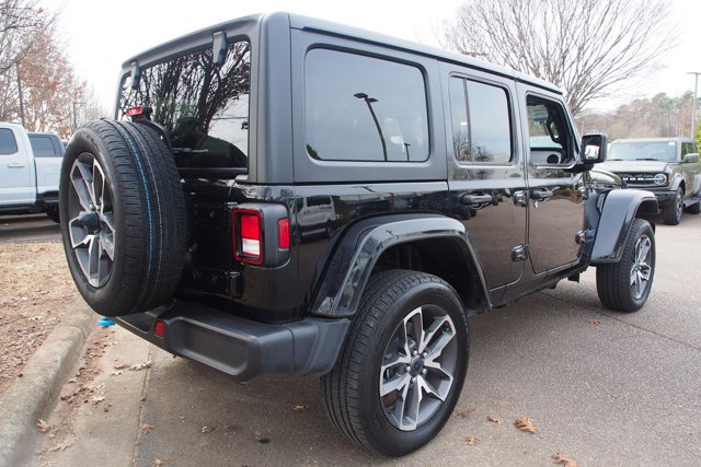 Used 2024 Jeep Wrangler Sport w/ Convenience Group image 7