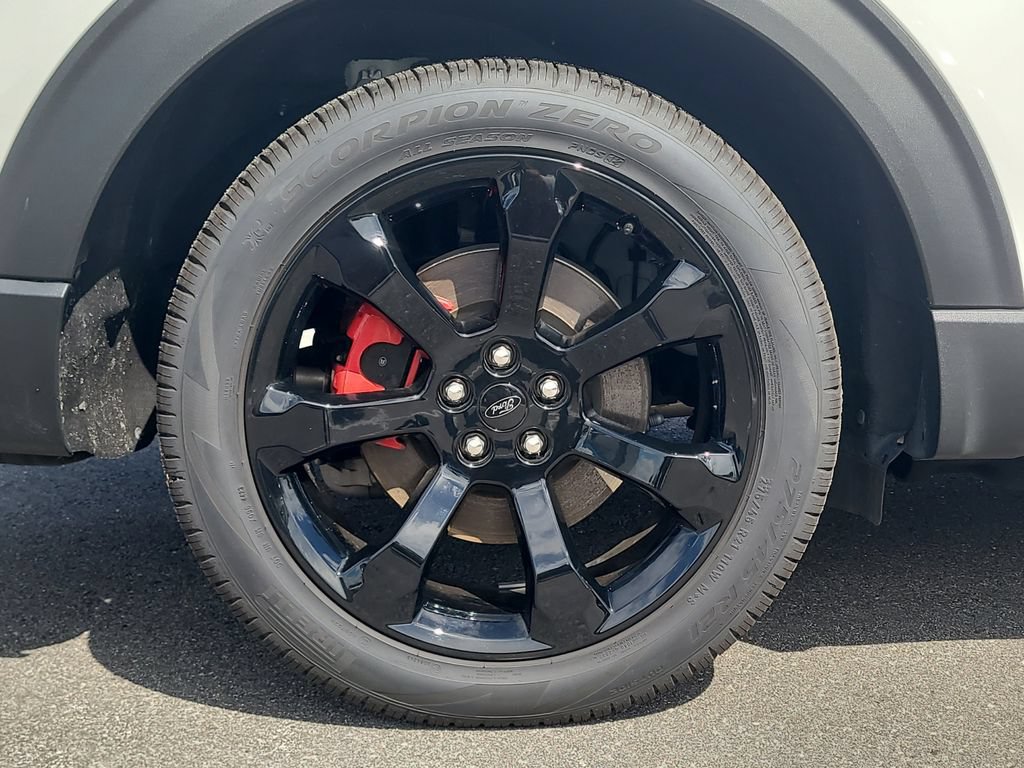 Certified 2023 Ford Explorer ST w/ ST Street Pack RWD image 5