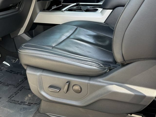 Certified 2022 Ford F250 Lariat w/ Lariat Ultimate Package AWD/4WD image 38