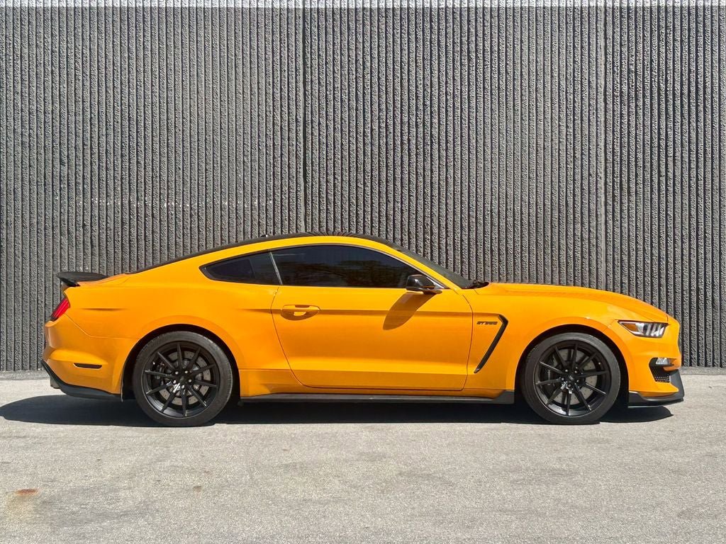 Certified 2018 Ford Mustang Shelby GT350 w/ Convenience Package RWD image 7