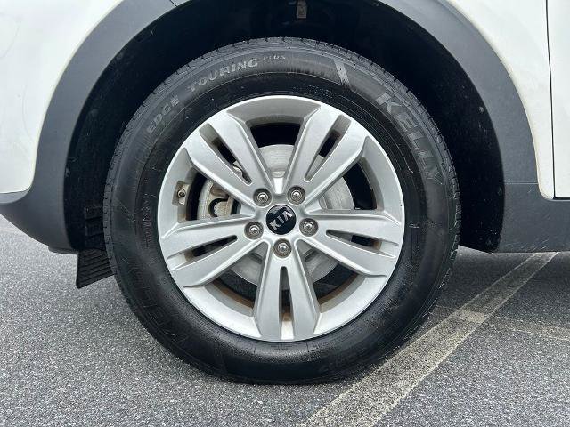 Used 2018 Kia Sportage LX AWD/4WD image 6