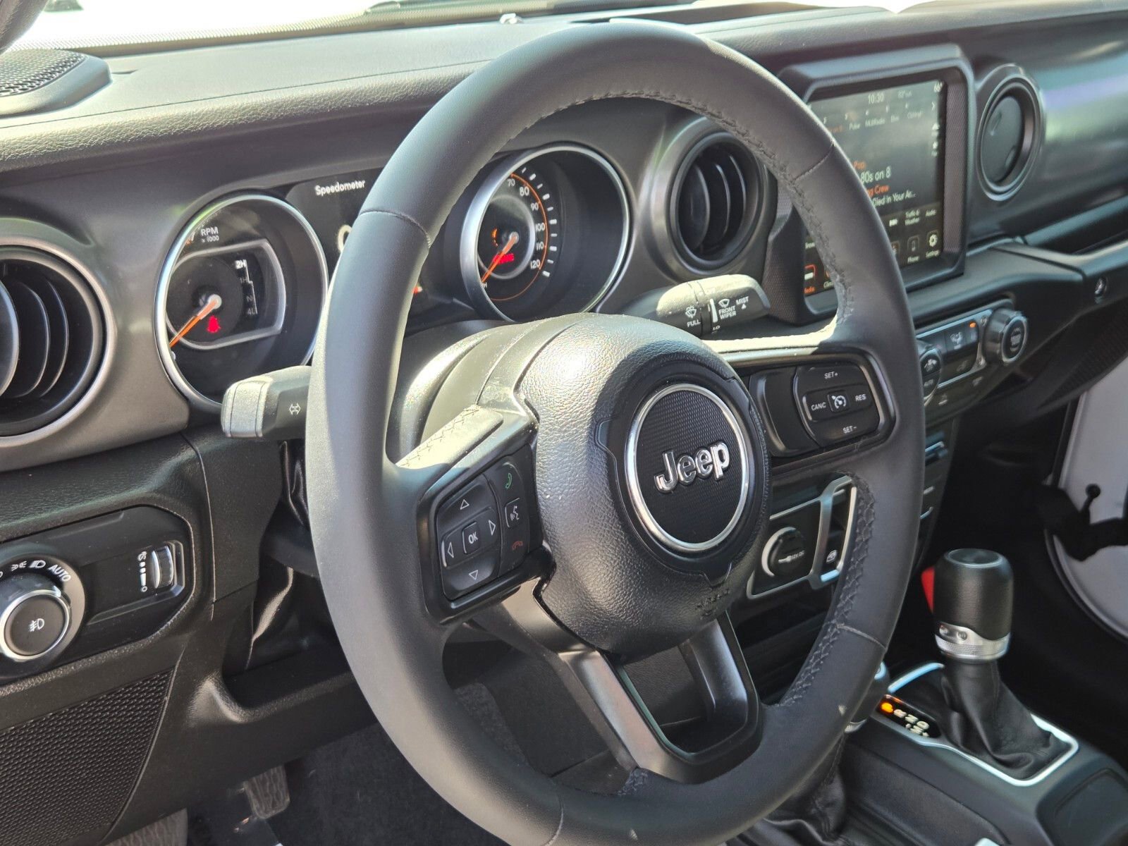 Used 2023 Jeep Wrangler Sport AWD/4WD image 18