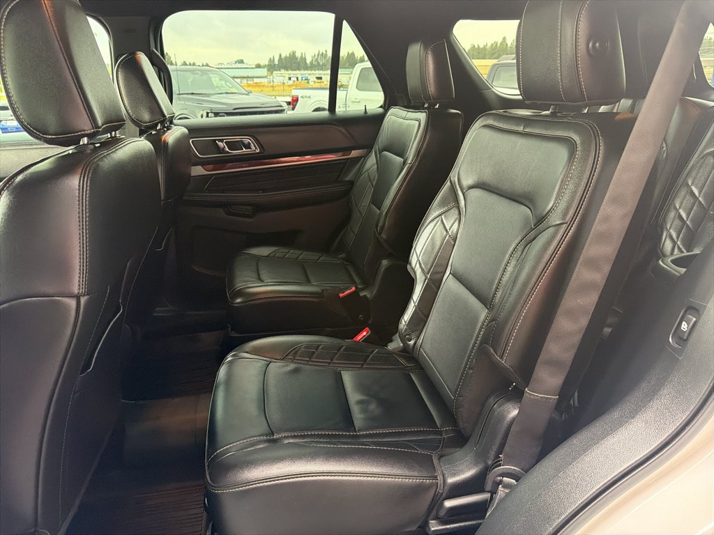 Certified 2018 Ford Explorer Platinum AWD/4WD image 37