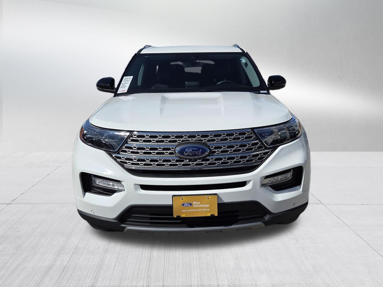 Certified 2023 Ford Explorer Limited w/ Limited Technology Package AWD/4WD image 2