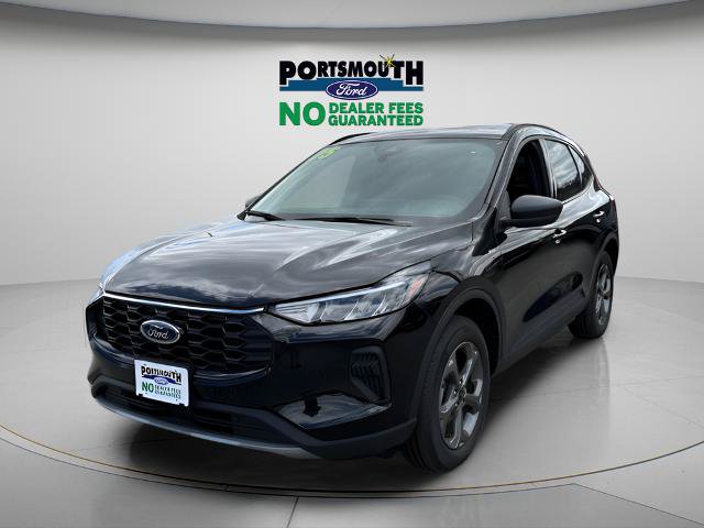 Certified 2025 Ford Escape ST-Line w/ Tech Pack #1 AWD/4WD image 16