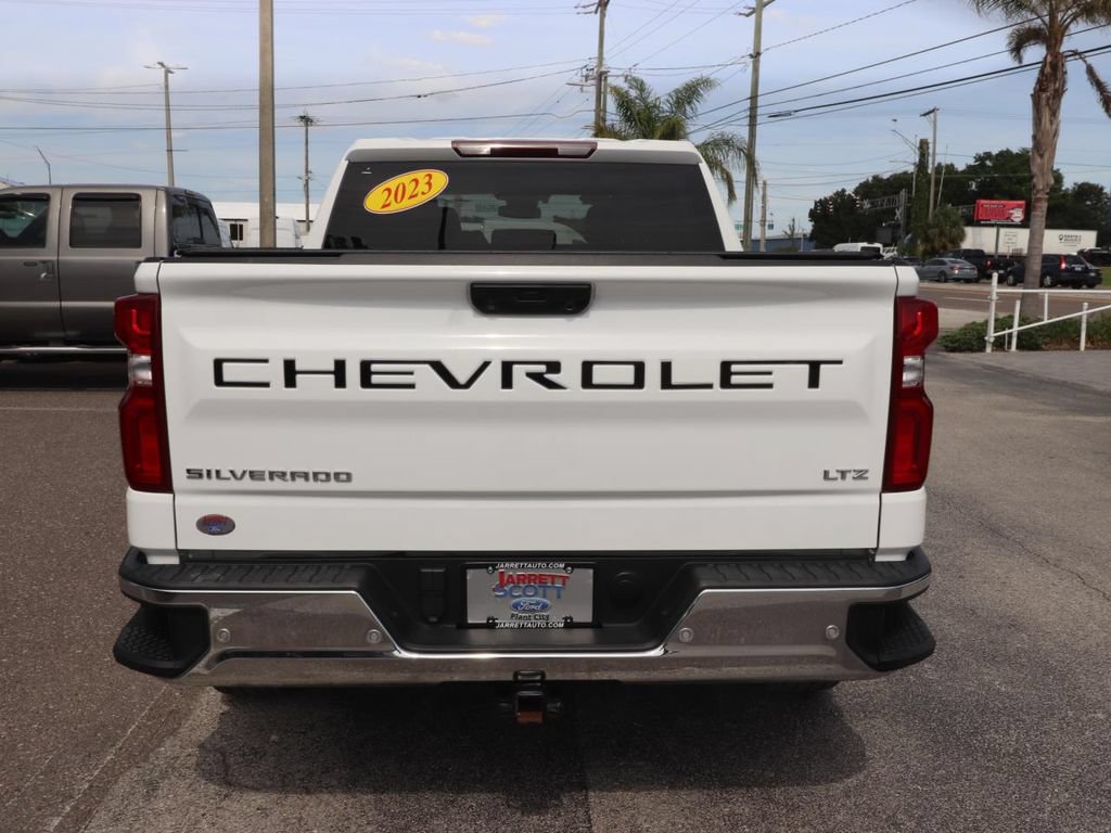 Used 2023 Chevrolet Silverado 1500 LTZ AWD/4WD image 13