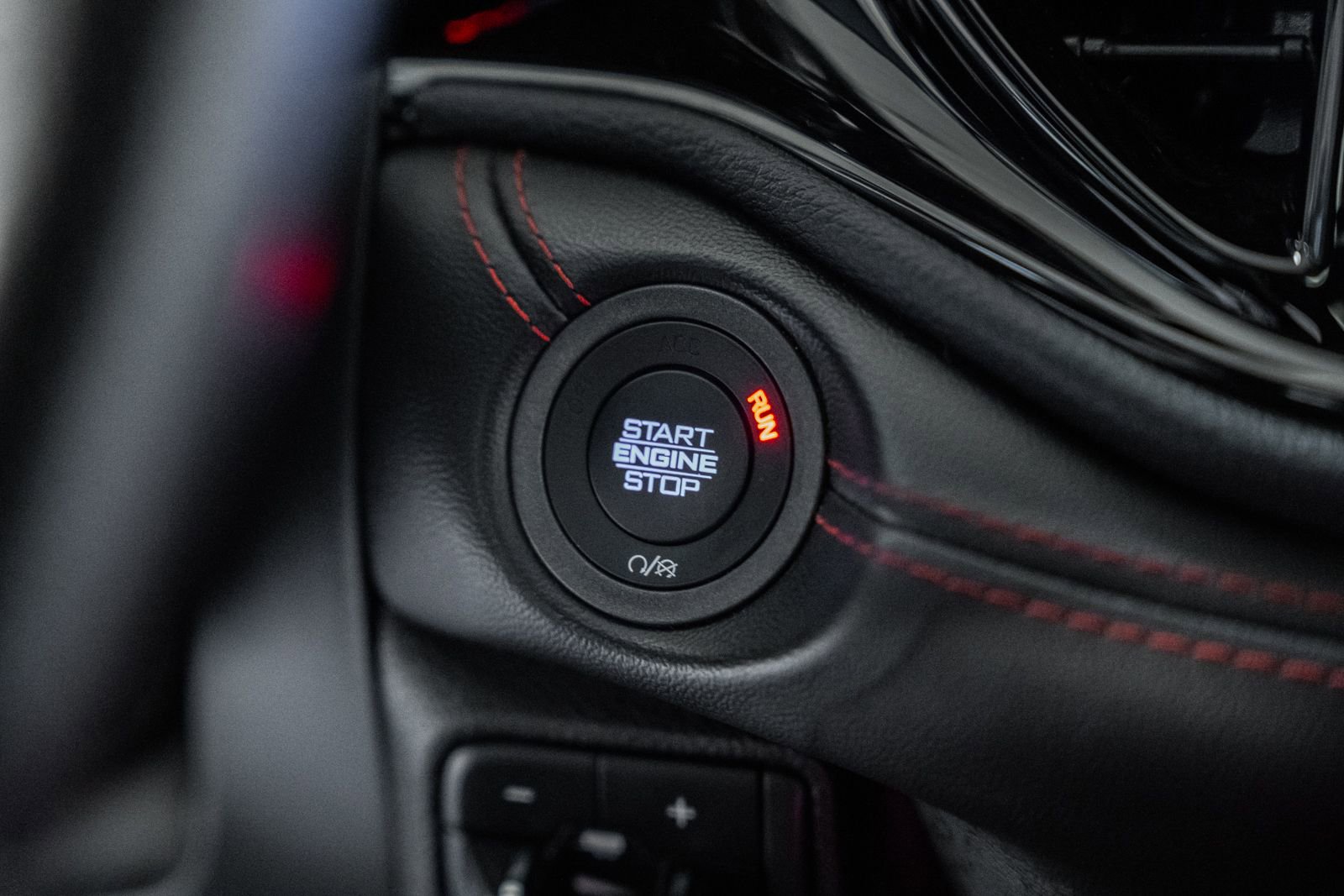Used 2025 Dodge Durango GT AWD/4WD image 24