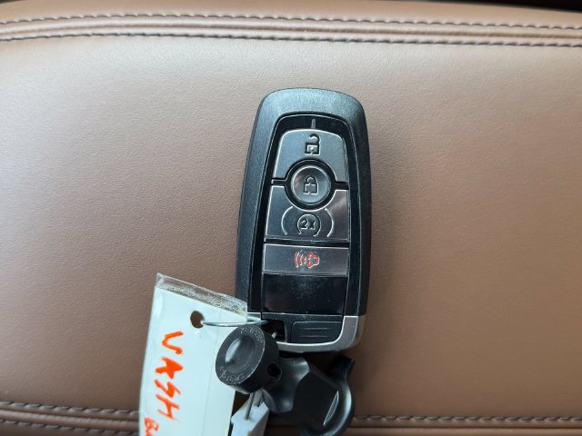 Certified 2025 Ford Bronco Sport Outer Banks AWD/4WD image 14