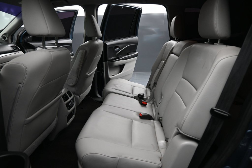 Used 2021 Honda Pilot Special Edition image 19