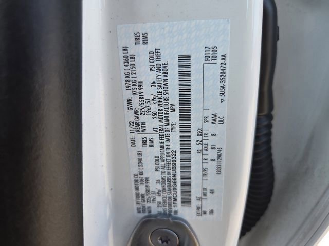 Certified 2022 Ford Escape SE w/ SE Sport Appearance Package image 21