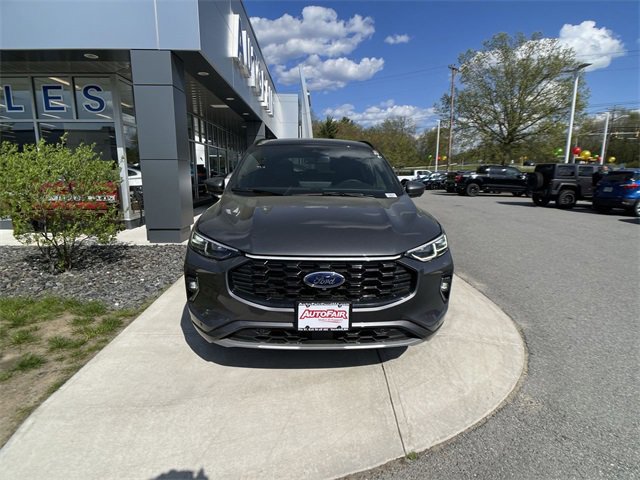 Certified 2023 Ford Escape ST-Line Elite image 9