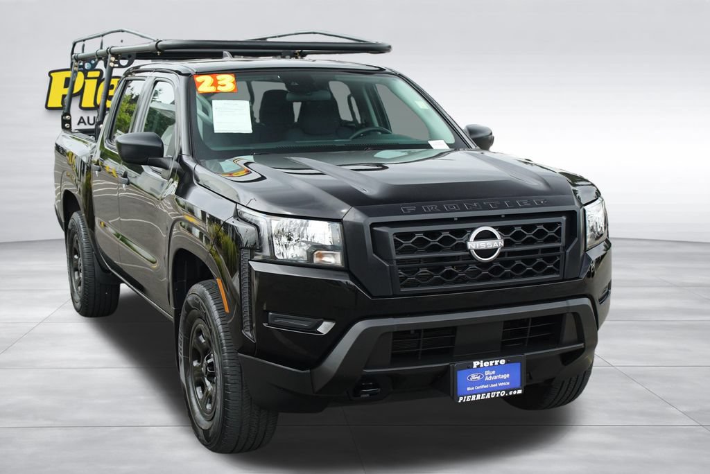 Used 2023 Nissan Frontier S w/ Technology Package AWD/4WD image 2