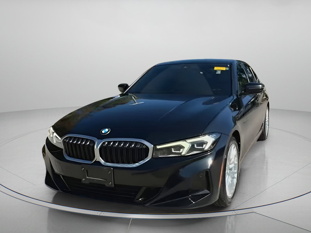 Used 2023 BMW 330i Sedan w/ Driving Assistance Package image 10