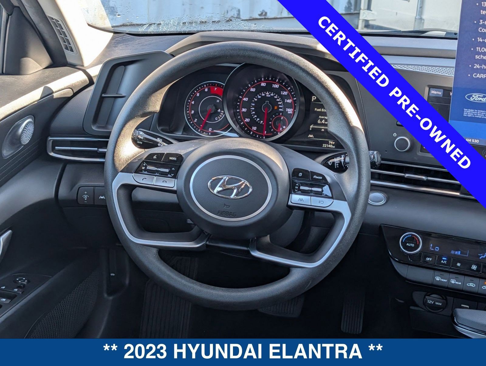 Used 2023 Hyundai Elantra SEL image 15