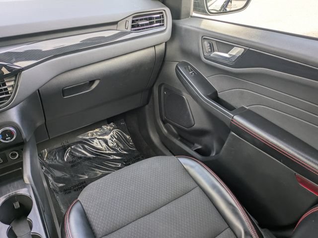 Certified 2024 Ford Escape ST-Line FWD image 17