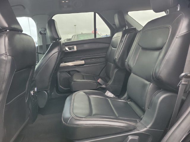 Certified 2022 Ford Explorer XLT w/ Equipment Group 202A AWD/4WD image 23