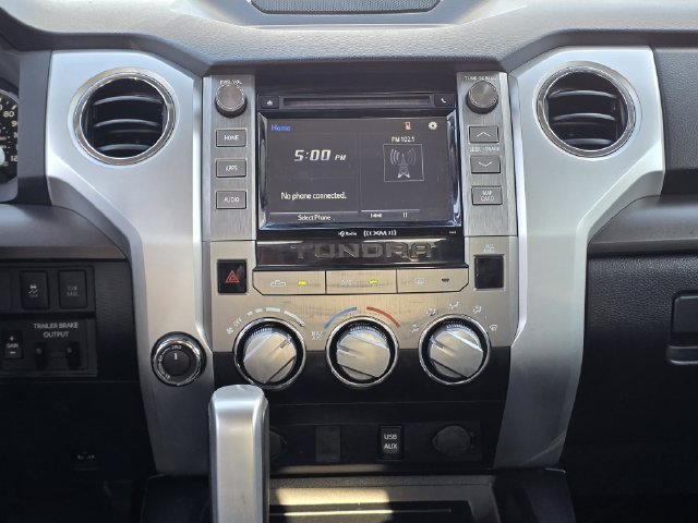 Used 2019 Toyota Tundra SR5 w/ SR5 Upgrade Package AWD/4WD image 9