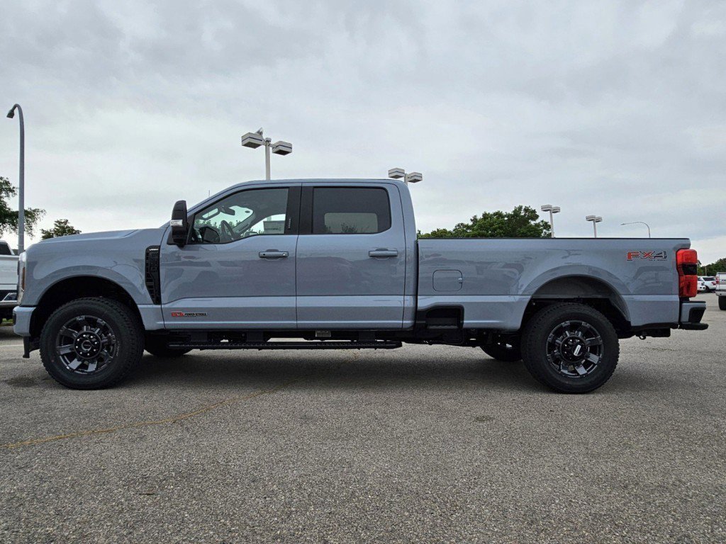 Certified 2024 Ford F350 Lariat w/ Sport Appearance Package image 6