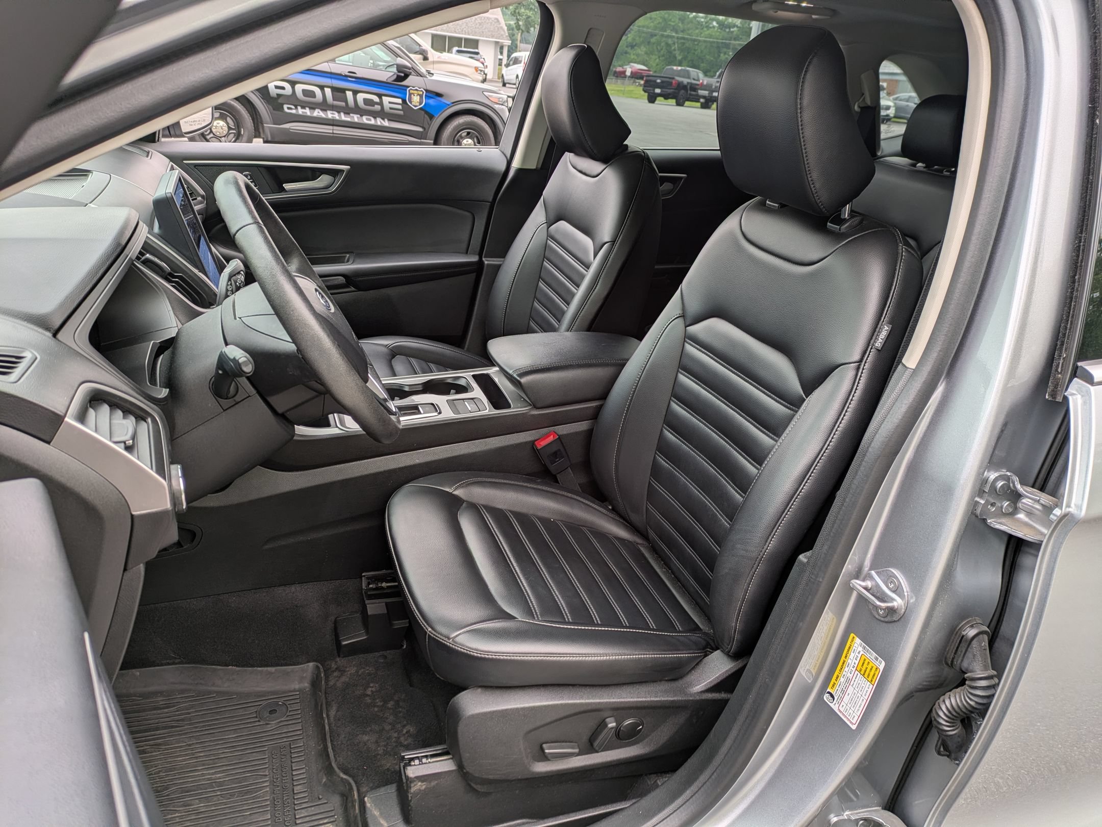 Certified 2024 Ford Edge SEL w/ Convenience Package AWD/4WD image 7