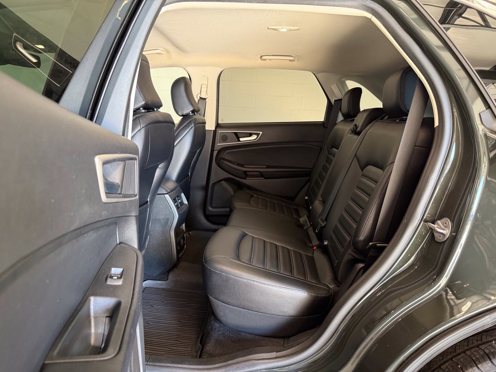Certified 2023 Ford Edge SEL w/ Convenience Package AWD/4WD image 16