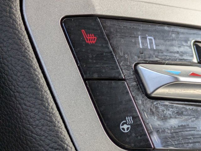 Certified 2021 Ford Explorer XLT w/ Equipment Group 202A image 31