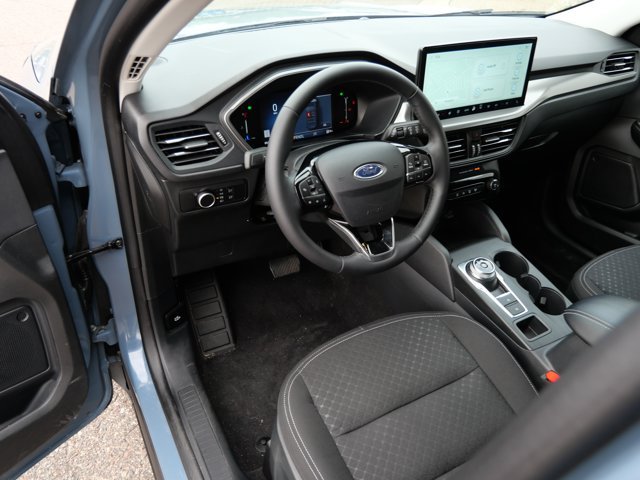 Certified 2025 Ford Escape Active w/ Tech Pack #1 AWD/4WD image 11