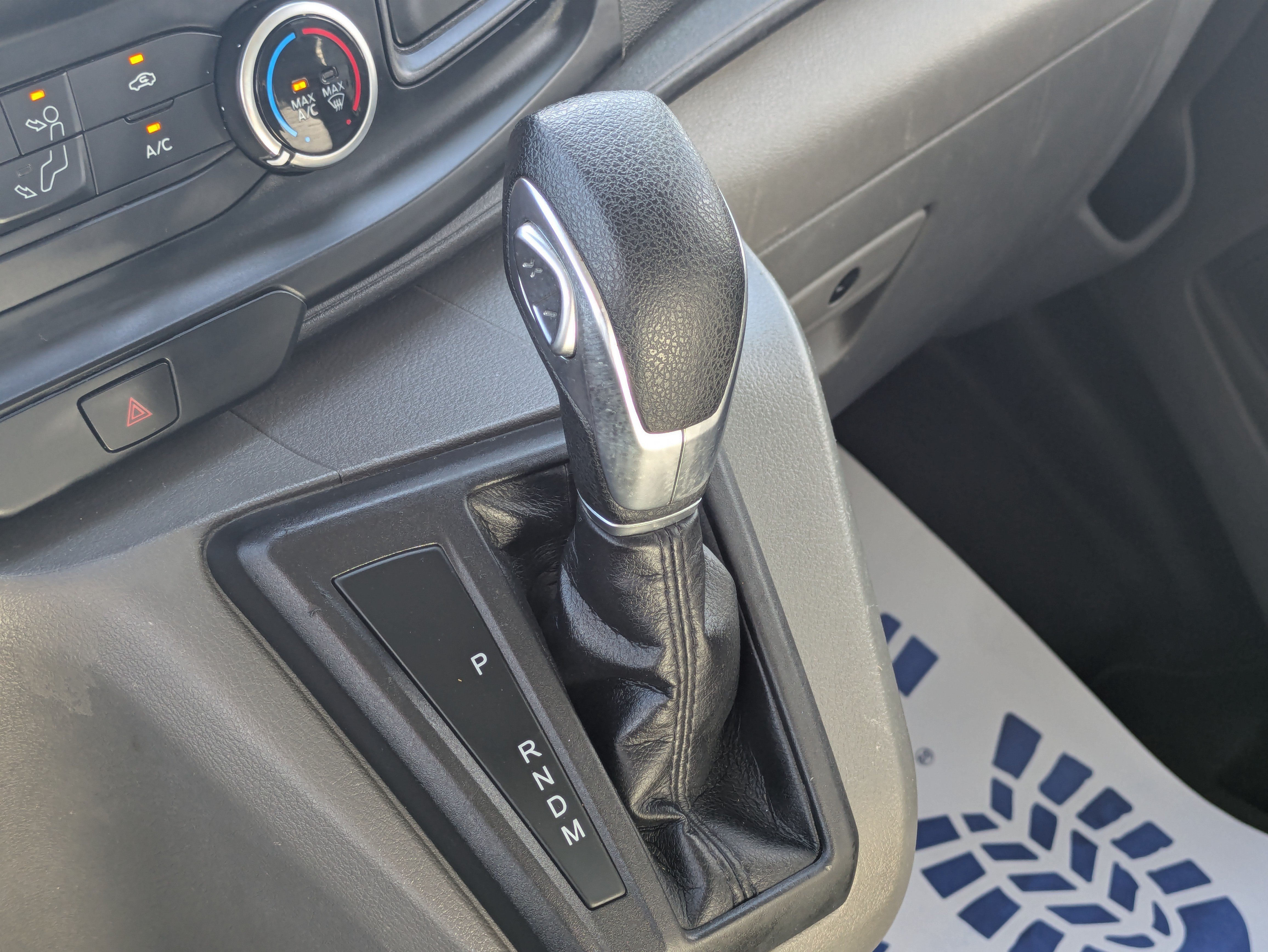 Certified 2023 Ford Transit 350 DRW RWD image 29