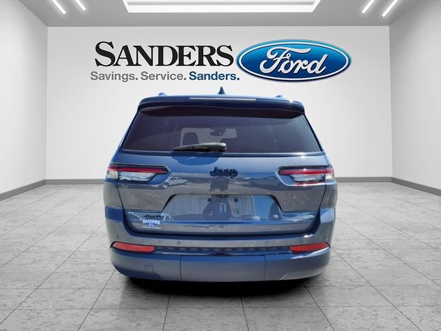 Used 2023 Jeep Grand Cherokee L Laredo AWD/4WD image 3