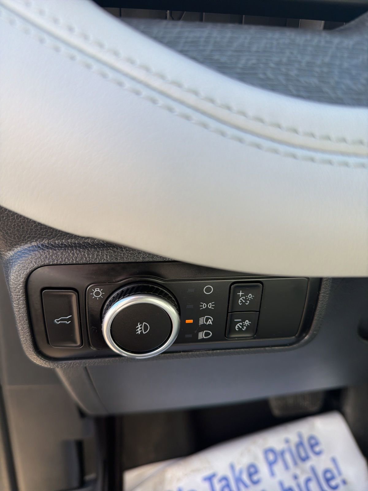 Certified 2025 Ford Explorer Platinum w/ Ultimate Package image 18