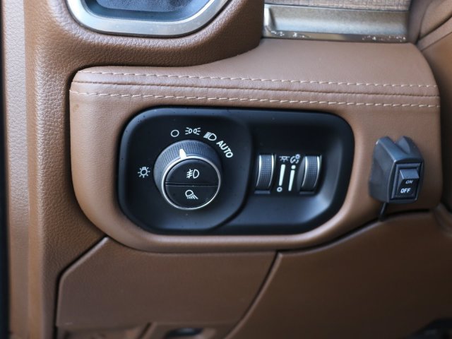 Used 2021 RAM 3500 Limited AWD/4WD image 31