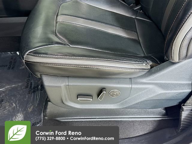 Certified 2020 Ford F450 Platinum w/ FX4 Off-Road Package image 19
