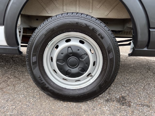 Certified 2025 Ford Transit 250 148 High Roof Extended RWD image 15