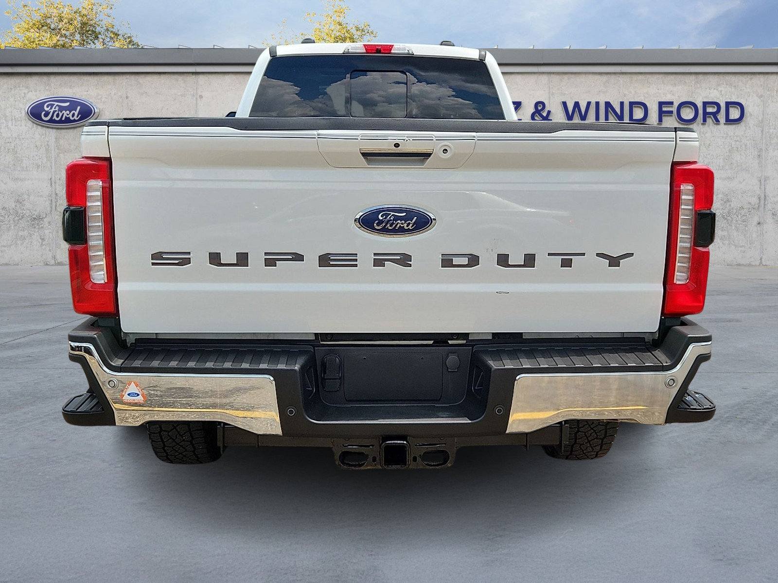Certified 2024 Ford F350 Lariat w/ Lariat Ultimate Package AWD/4WD image 5