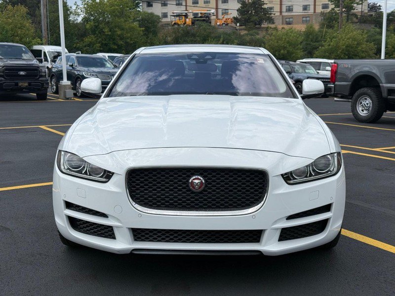 Used 2018 Jaguar XE Prestige AWD/4WD image 11