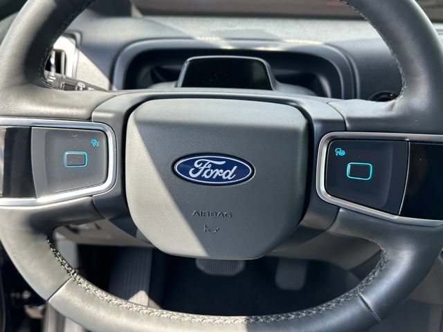 Certified 2025 Ford Expedition Active AWD/4WD image 38