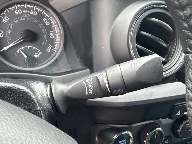 Used 2023 Toyota Tacoma TRD Off-Road image 30