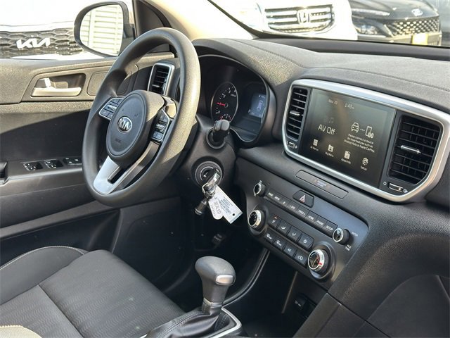 Used 2022 Kia Sportage LX image 32