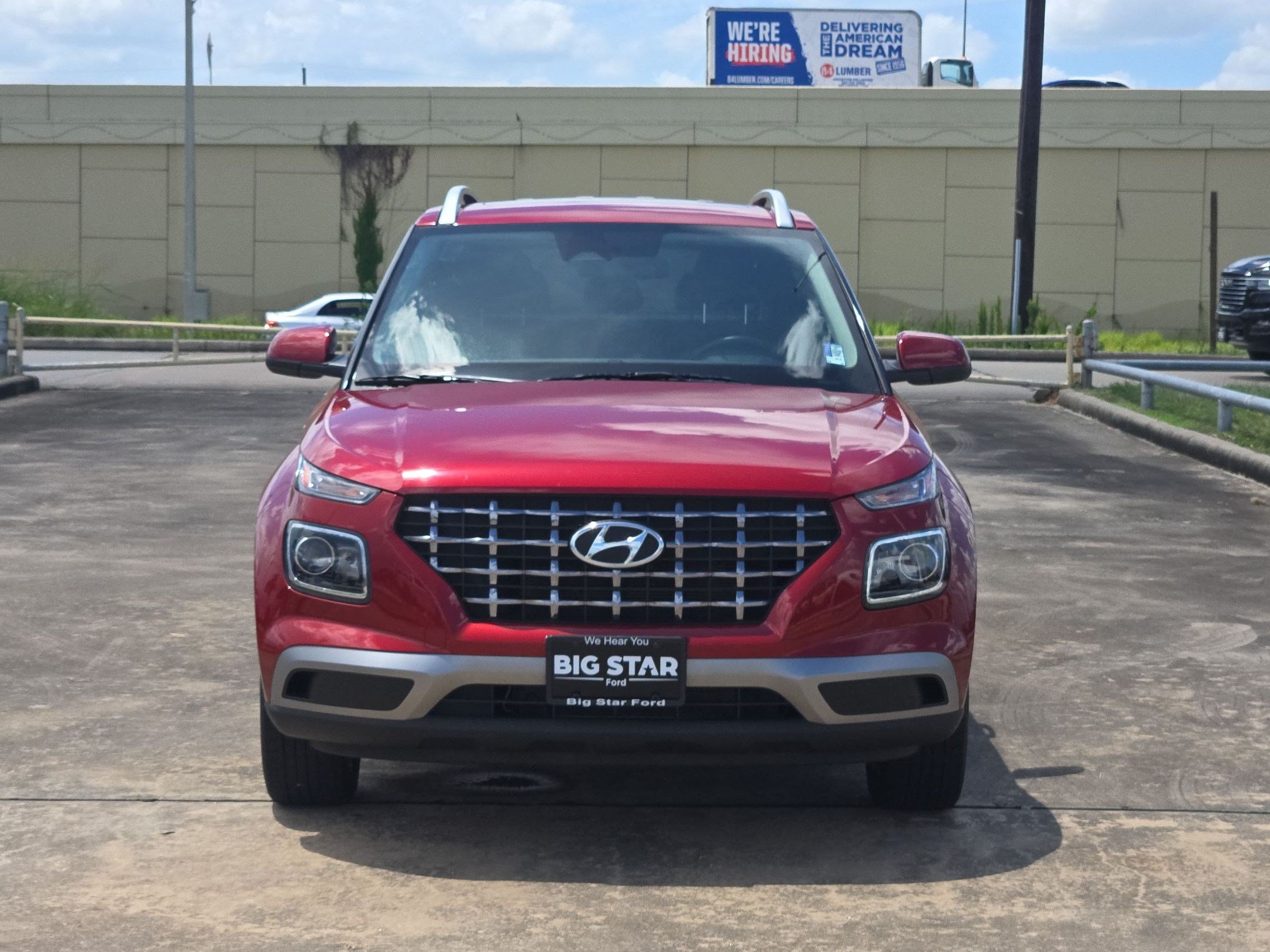 Used 2026 Hyundai Venue SEL FWD image 11