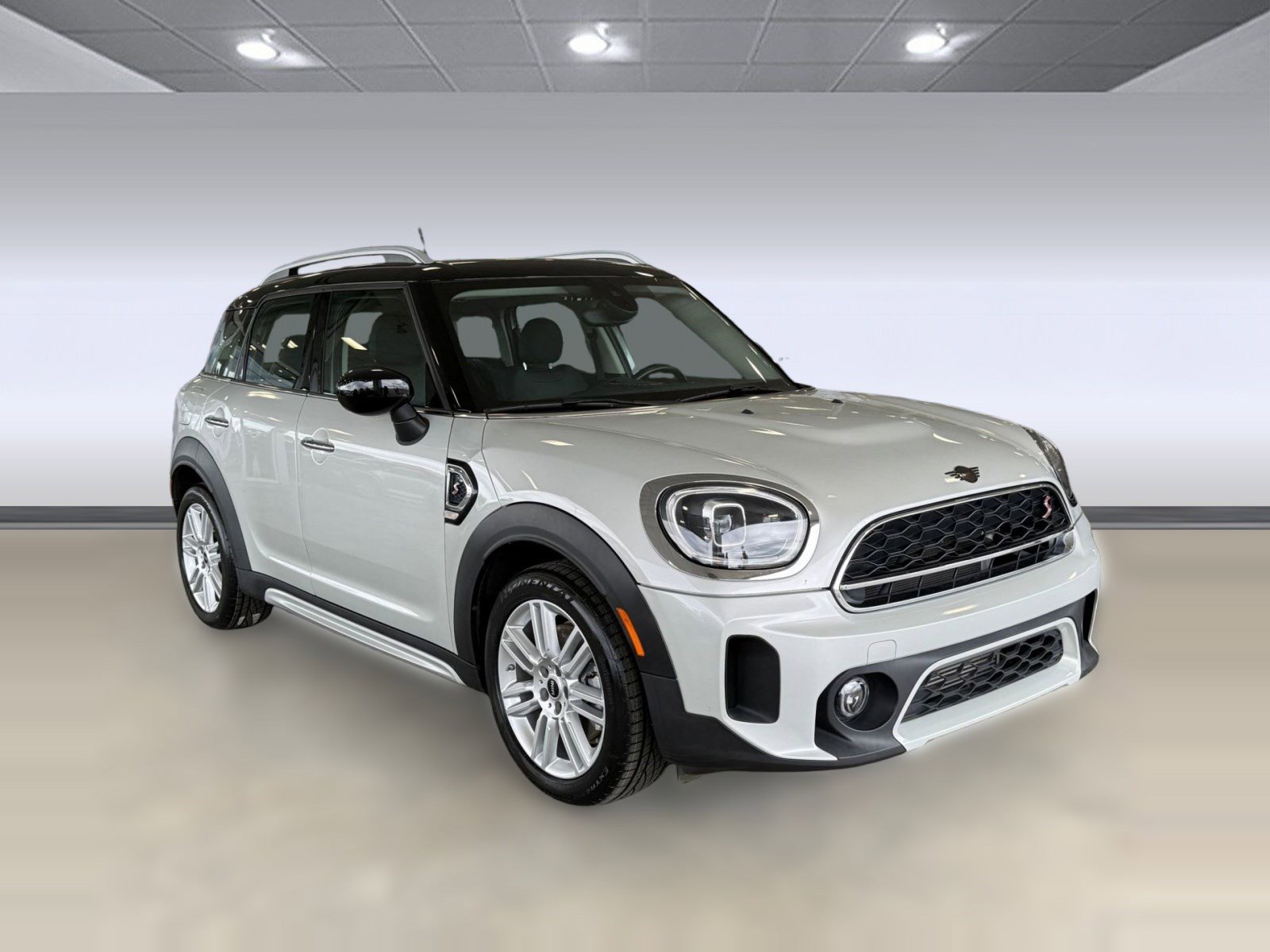Used 2023 MINI Cooper Countryman S FWD image 7