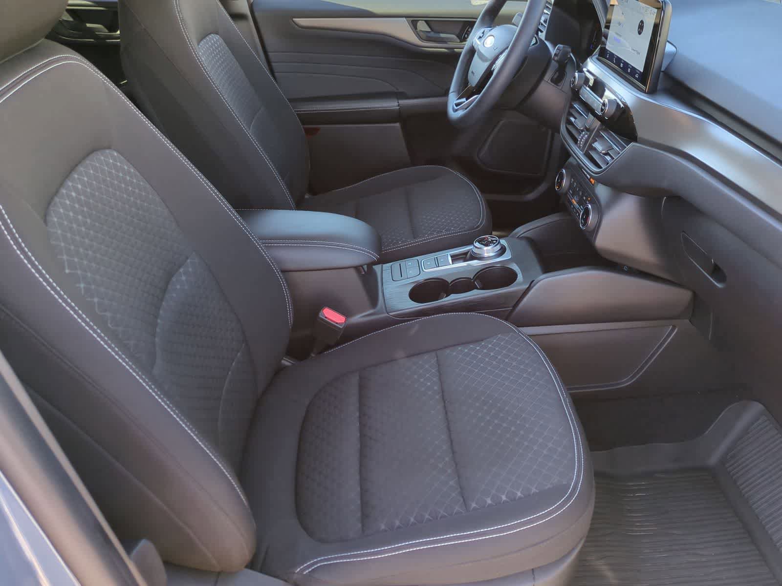 Certified 2023 Ford Escape Active AWD/4WD image 21