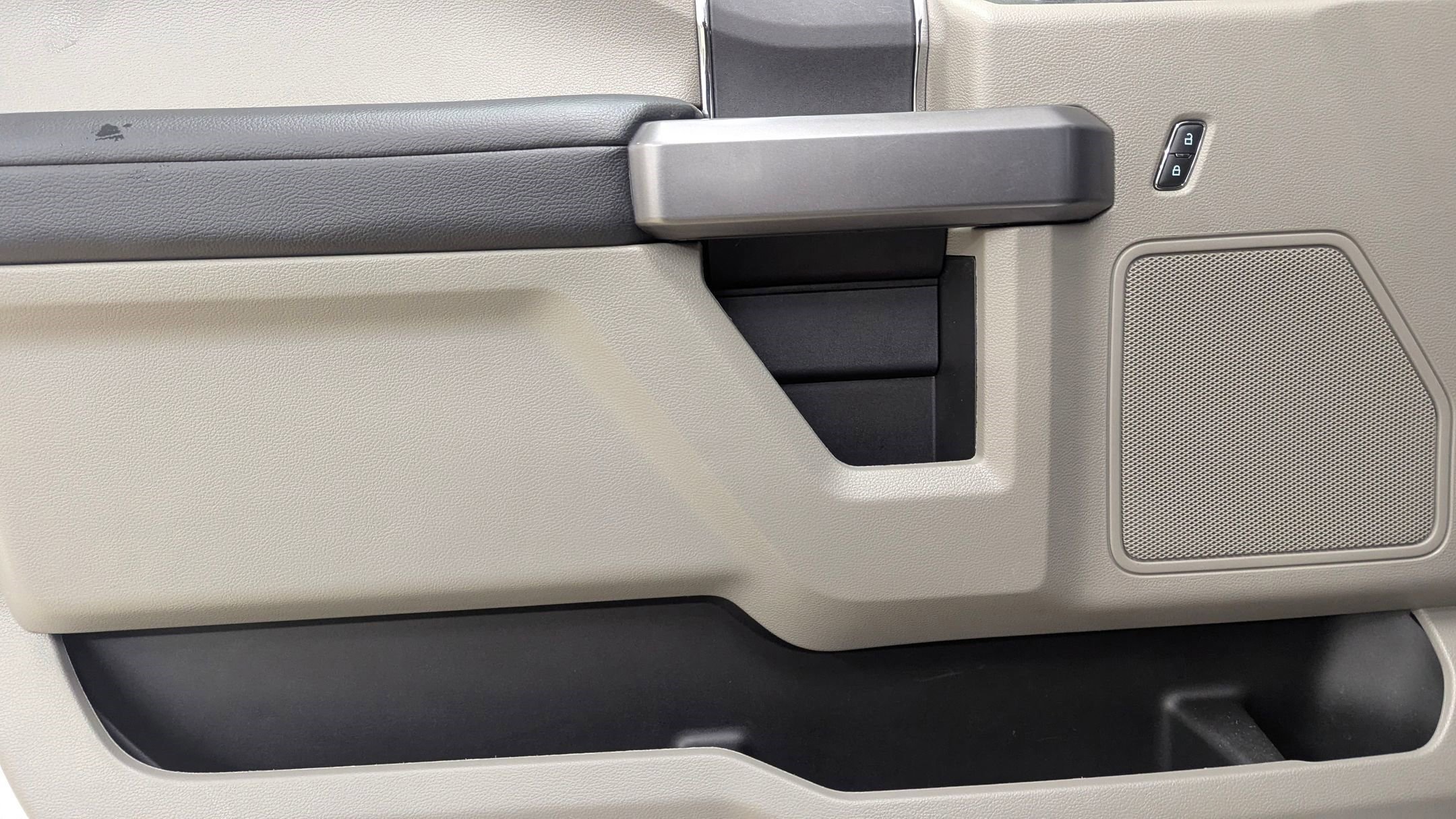 Certified 2022 Ford F250 XLT w/ FX4 Off-Road Package image 19