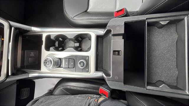Certified 2023 Ford Explorer XLT w/ Equipment Group 202A image 13