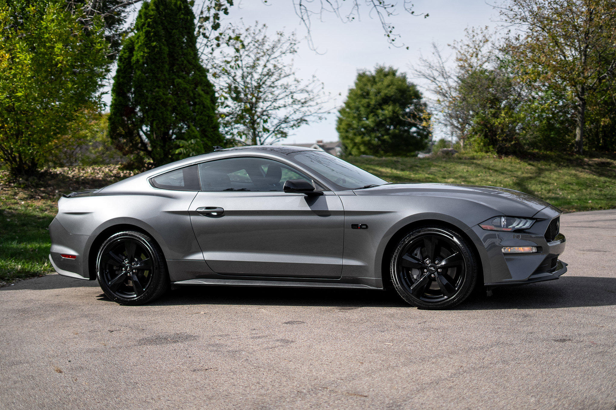 Certified 2022 Ford Mustang GT w/ Black Accent Package image 4
