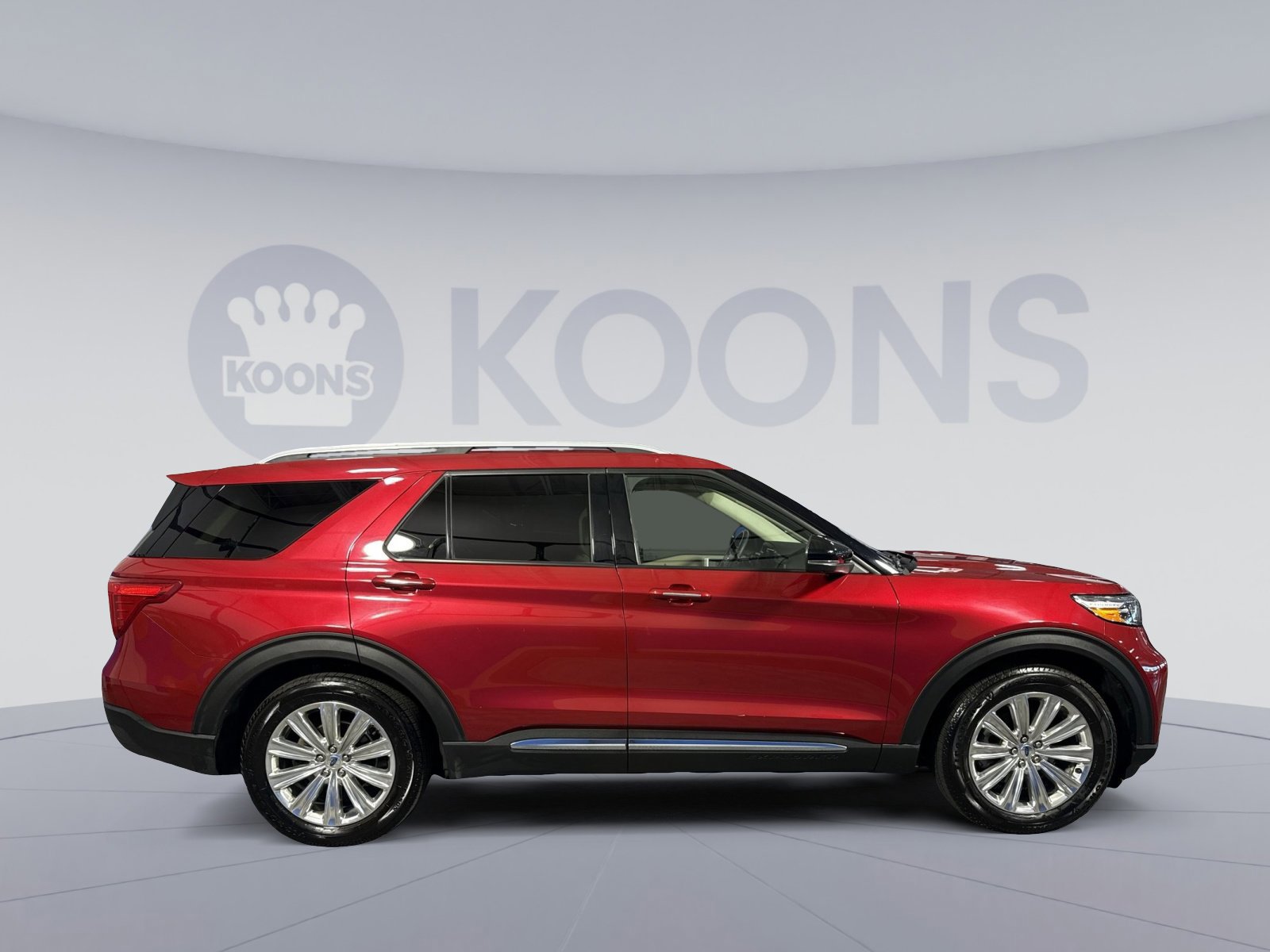 Certified 2022 Ford Explorer Limited w/ Equipment Group 301A RWD image 6