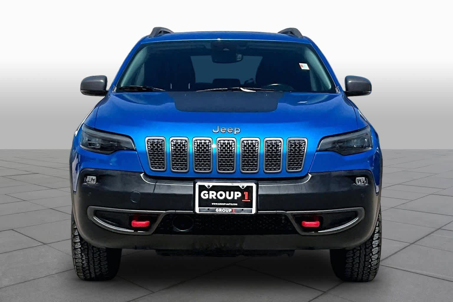 Used 2021 Jeep Cherokee Trailhawk w/ Technology Group AWD/4WD image 4