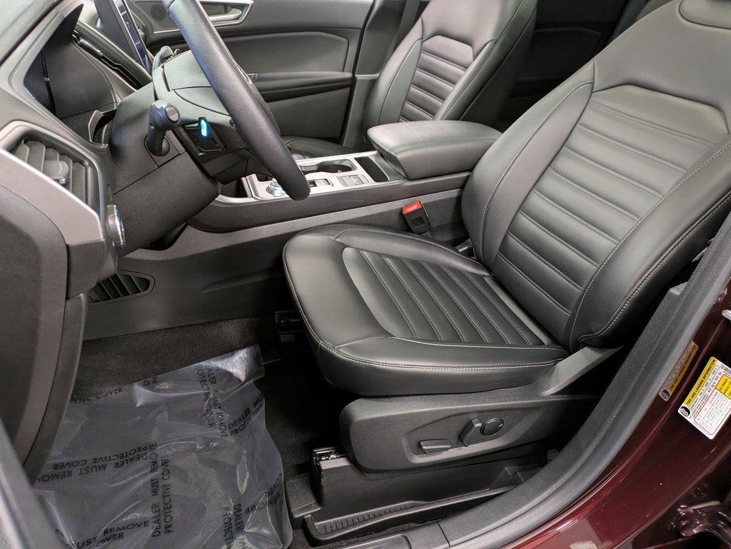 Certified 2022 Ford Edge SEL w/ Convenience Package image 10