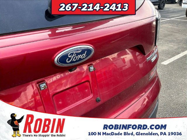 Certified 2017 Ford Escape Titanium AWD/4WD image 23