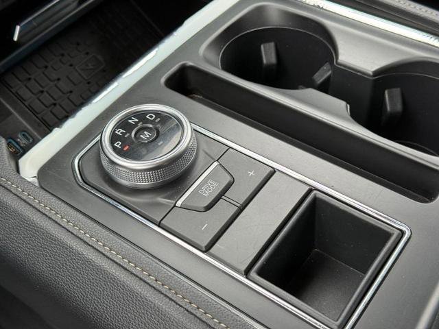 Certified 2024 Ford Expedition XLT RWD image 20
